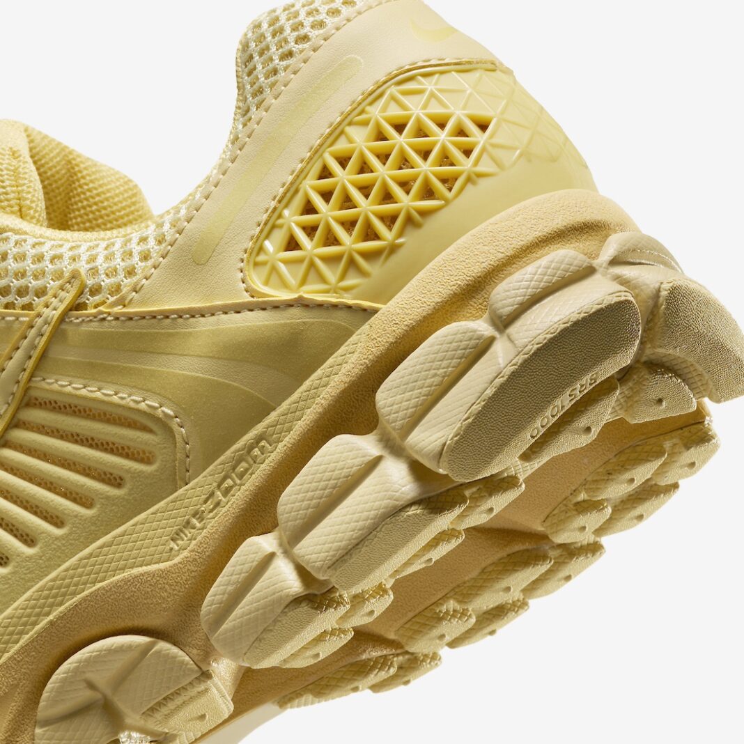 【2024年 2/14 発売】ナイキ ズーム ボメロ 5 “サターンゴールド/レモンウォッシュ” (NIKE ZOOM VOMERO 5 “Saturn Gold/Lemon Wash”) [FQ7079-700]