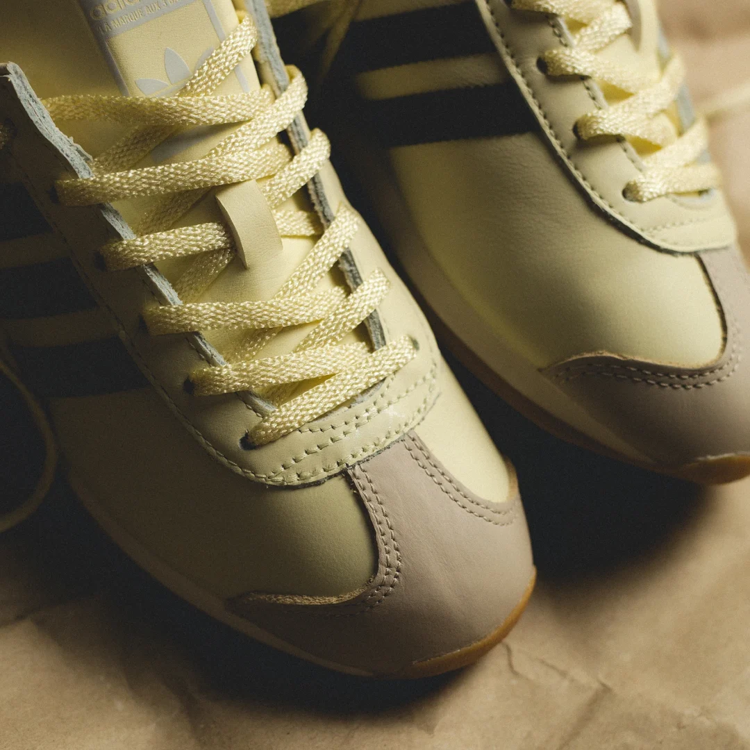 【2024年 3/1 発売】adidas Originals COUNTRY OG “Sand/Earth Strata/Wonder Beige” (アディダス オリジナルス カントリー OG “サンド/アース/ベージュ”) [IE8611]