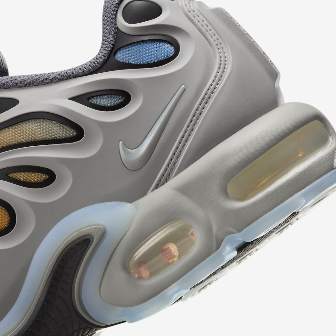 【2024年 3/4 発売】NIKE AIR MAX PLUS DRIFT “Light Smoke Grey/Light Armory Blue” (ナイキ エア マックス プラス ドリフト “ライトスモークグレー/ライトアーモリーブルー”) [FD4290-002]