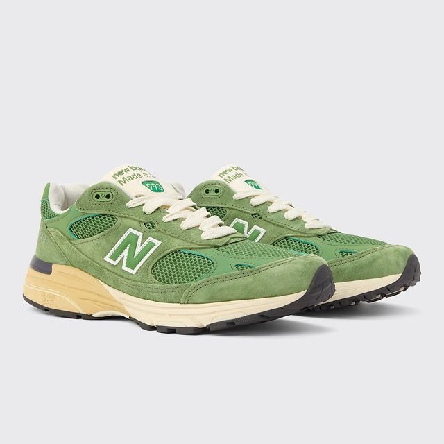 【2024年 5/2 発売】New Balance U993 GW “Chive/Sea Salt” Made in USA (ニューバランス メイドインUSA) [U993GW]