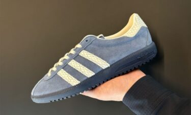 【2024年 4/10 発売】adidas Originals BERMUDA “Night Indigo/Prilab Toy” (アディダス オリジナルス バミューダ “ブルー/ホワイト”) [IF6558]