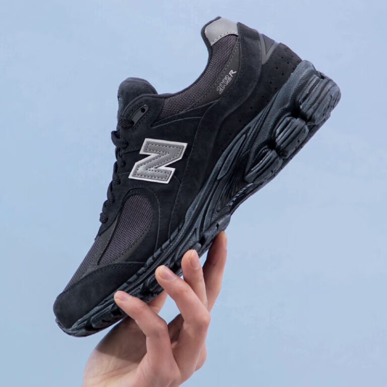 ニューバランス NEW BALANCE◇M2002/ブラック/27.5cm/BLK/スウェード 