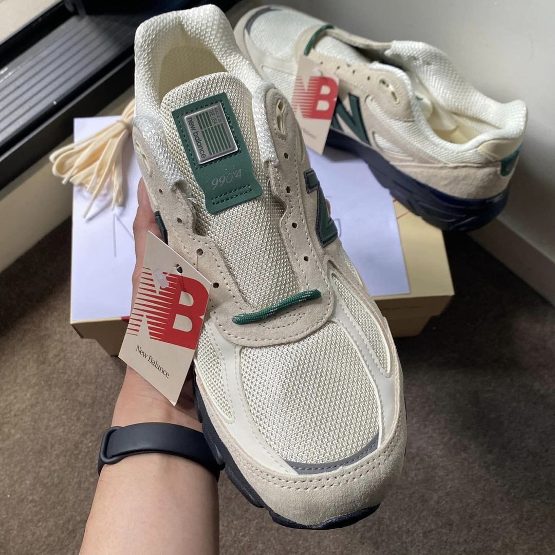 2024年 3/28 発売】New Balance U990v4 GB4 “Macadamia Nut 2024年 3/28 発売】New Balance U990v4 GB4 “Macadamia Nut