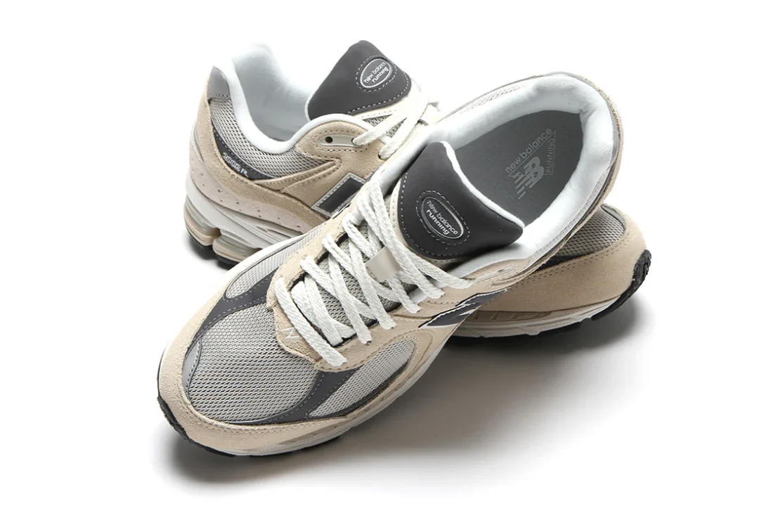 【2024年 4/19 発売】New Balance M2002 RFA “Sandstone” (ニューバランス “サンドストーン”) [M2002RFA]