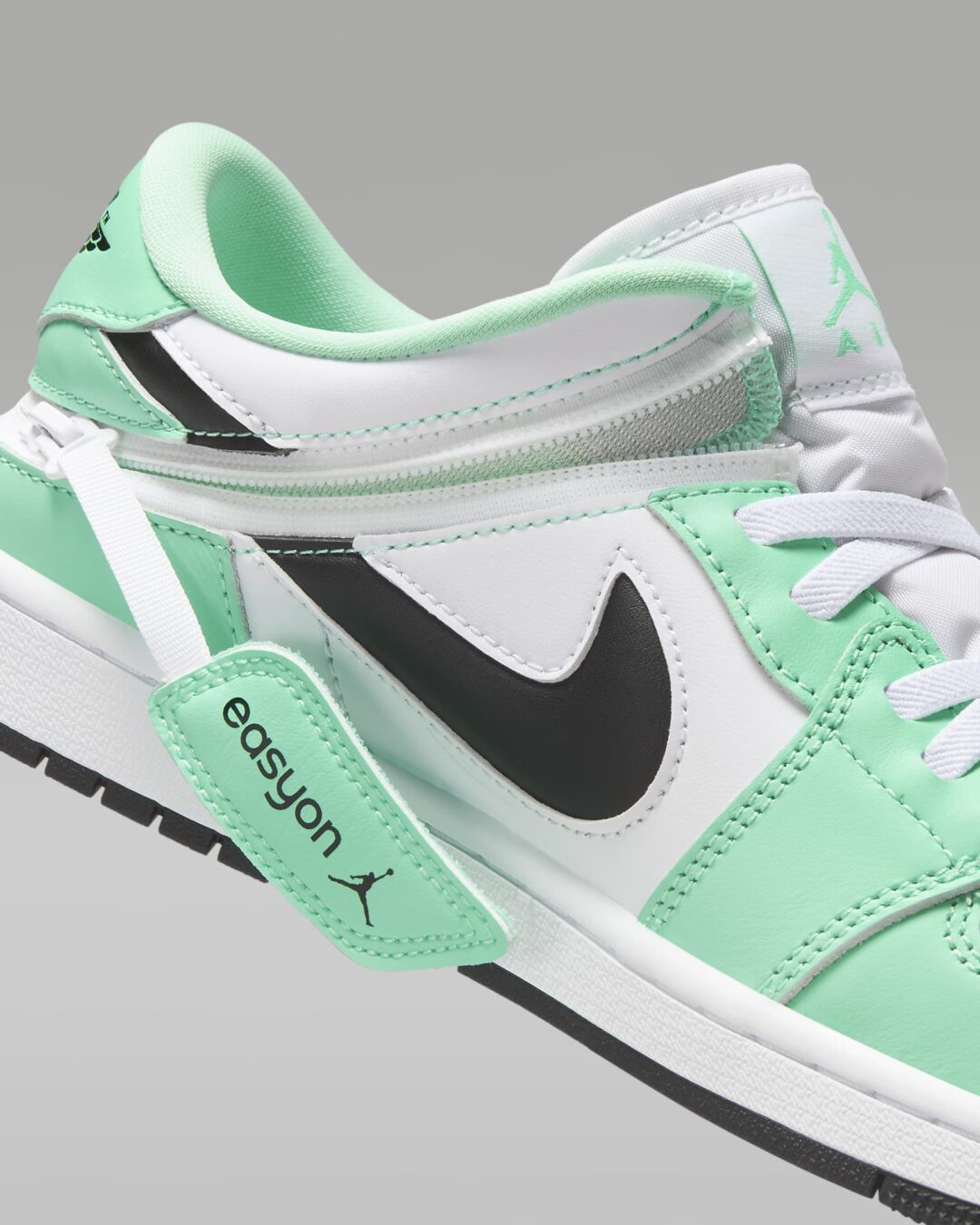 【海外発売】ナイキ エア ジョーダン 1 ロー フライイーズ “ホワイト/グローグリーン” (NIKE AIR JORDAN 1 LOW FLYEASE “White/Green Glow”) [DM1206-131]