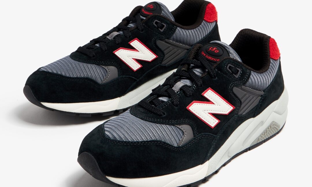 海外発売！New Balance MT580 ESA “Black/Red” (ニューバランス) [MT580ESA]