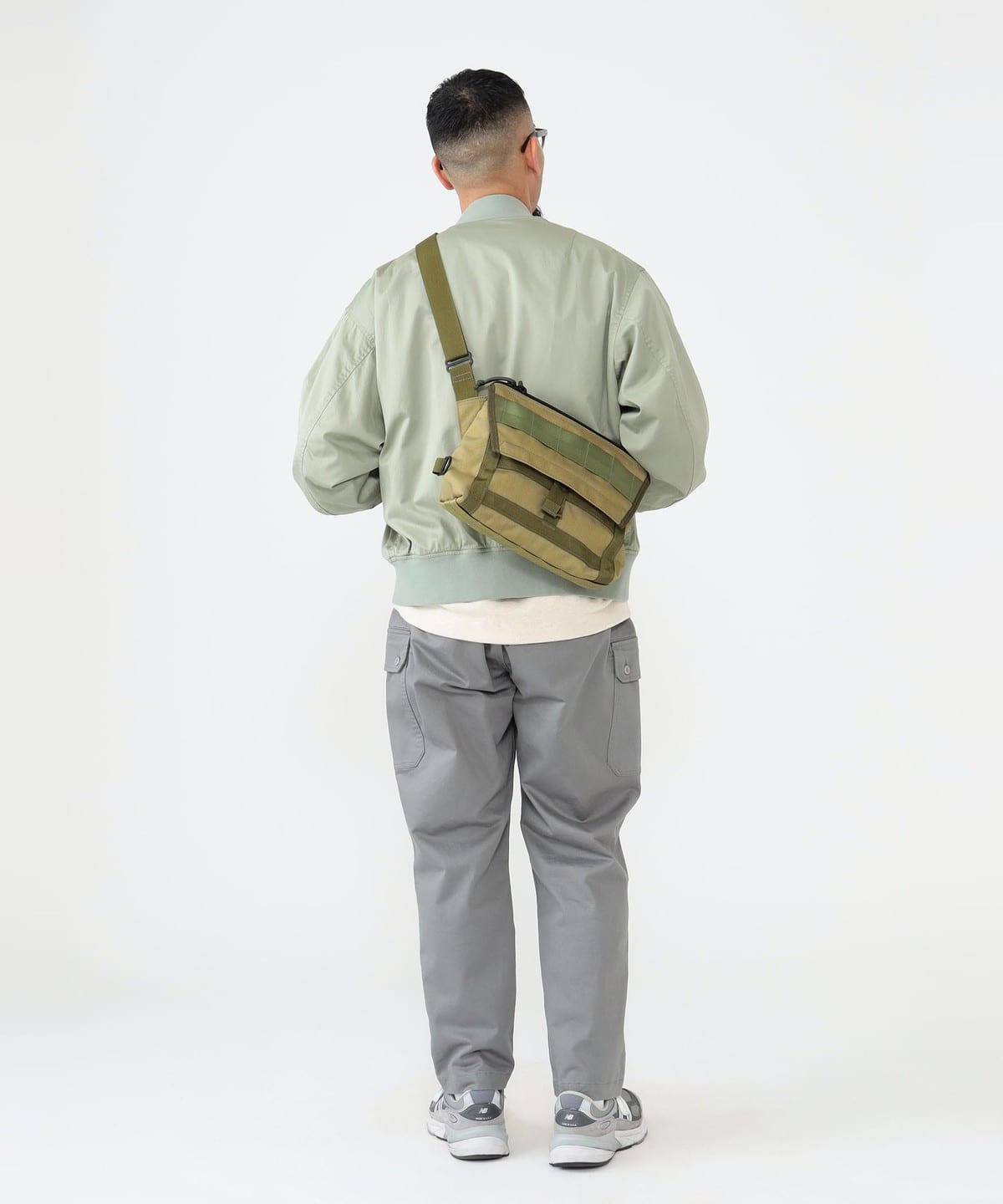 BRIEFING × BEAMS PLUS / 別注 3WAY BAG KHAKI & FLEET MESSENGER BAG KHAKI が発売 (ブリーフィング ビームス プラス)