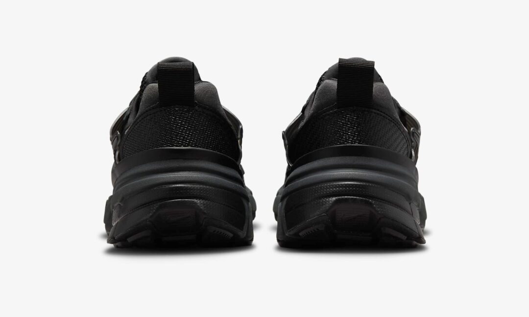 【2024年 4/15 発売】NIKE WMNS V2K RUN “Black/Dark Smoke Grey/Anthracite” (ナイキ ウィメンズ ヴィツーケー “ブラック/ダークスモークグレー/アンスラサイト”) [HJ4497-001]