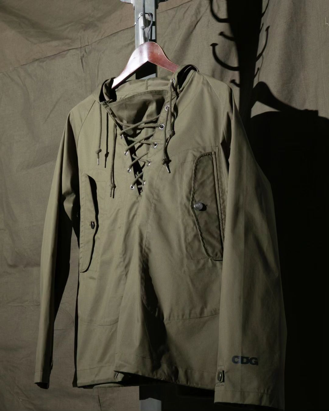 【2024年 3/15 発売】CDG × ALPHA INDUSTRIES “Anorak jacket” (シーディージー COMME des GARCONS コム デ ギャルソン アルファ インダストリーズ)