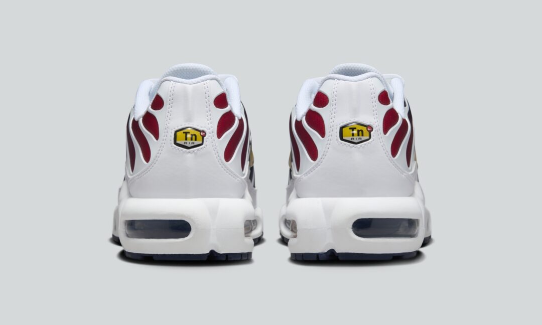 【2024年 7/11 発売】PSG パリ・サンジェルマン × ナイキ エア マックス プラス “パリオリンピック” (Paris Saint Germain NIKE AIR MAX PLUS “Paris Olympics”) [FZ4776-100]