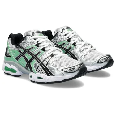 【海外発売】ASICS GEL-NIMBUS 9 “WHITE/BAMBOO” (アシックス ゲル-ニンバス 9) [1202A278.109]