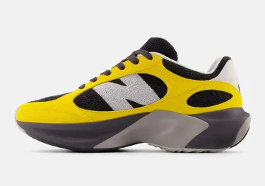 【2024年 4月 発売】New Balance WARPED RUNNER UWRPDFSC “Lightning” (ニューバランス ワープドランナー)