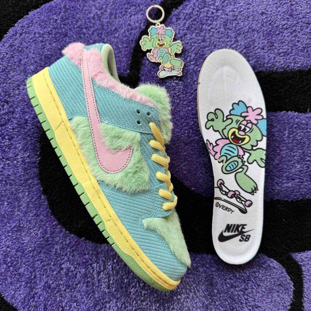 【2024年 夏 発売予定】VERDY × NIKE SB DUNK LOW “Visty” (ヴェルディ ナイキ SB ダンク ロー “ヴィスティ”) [FN6040-400]