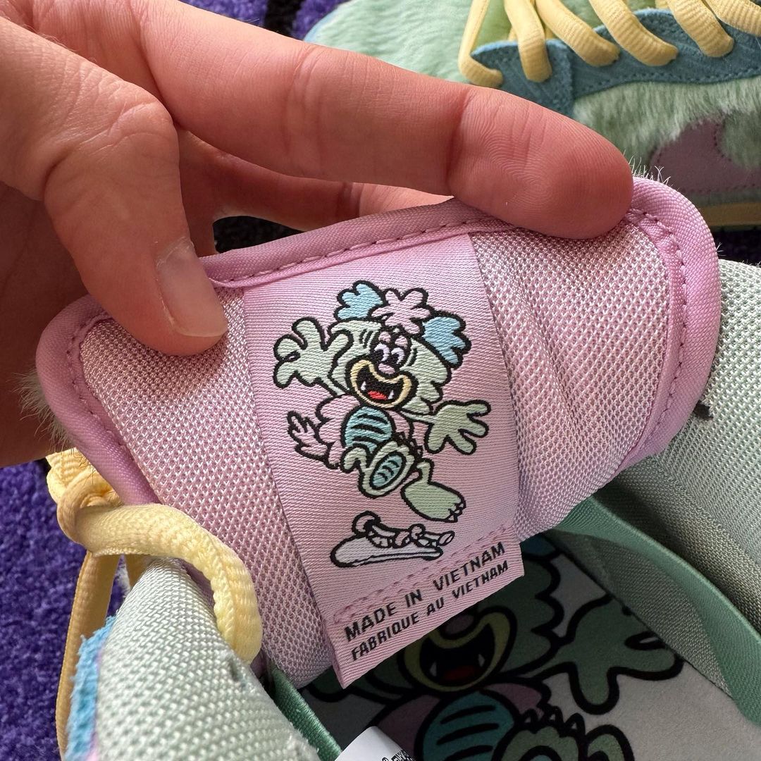 【国内 2024年 9/20 発売】VERDY × NIKE SB DUNK LOW “Visty” (ヴェルディ ナイキ SB ダンク ロー “ヴィスティ”) [FN6040-400]