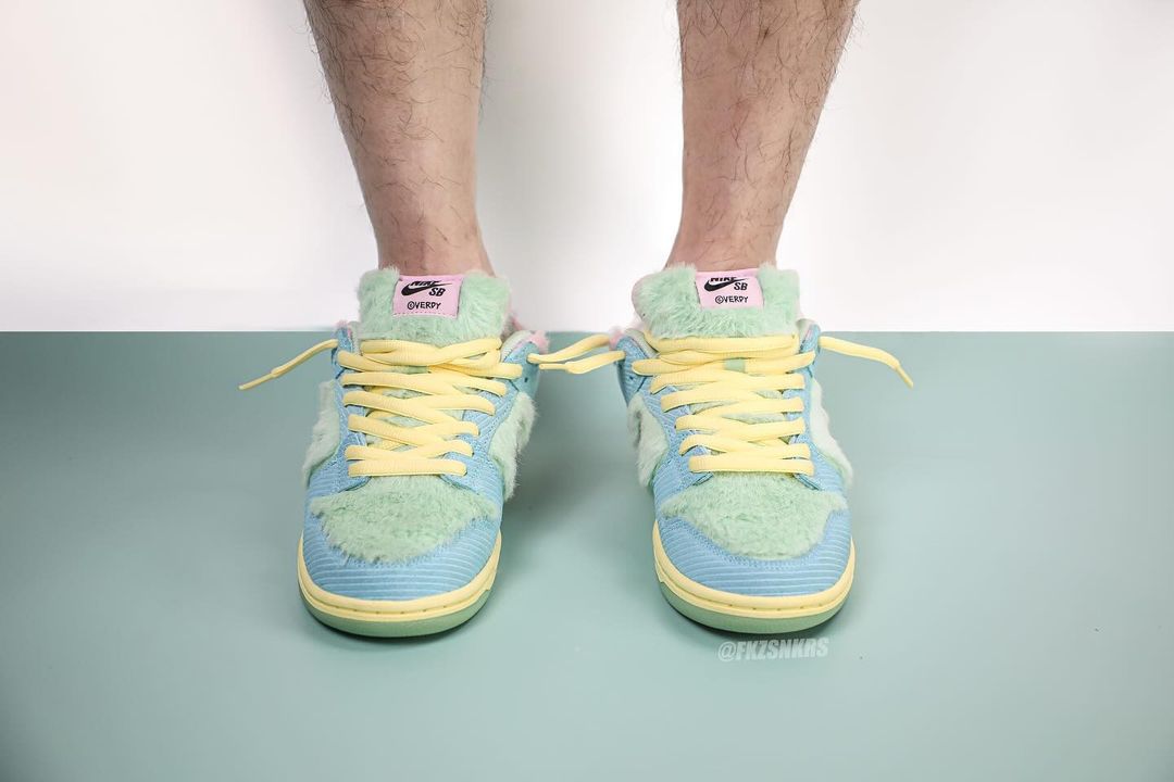 【国内 2024年 9/20 発売】VERDY × NIKE SB DUNK LOW “Visty” (ヴェルディ ナイキ SB ダンク ロー “ヴィスティ”) [FN6040-400]