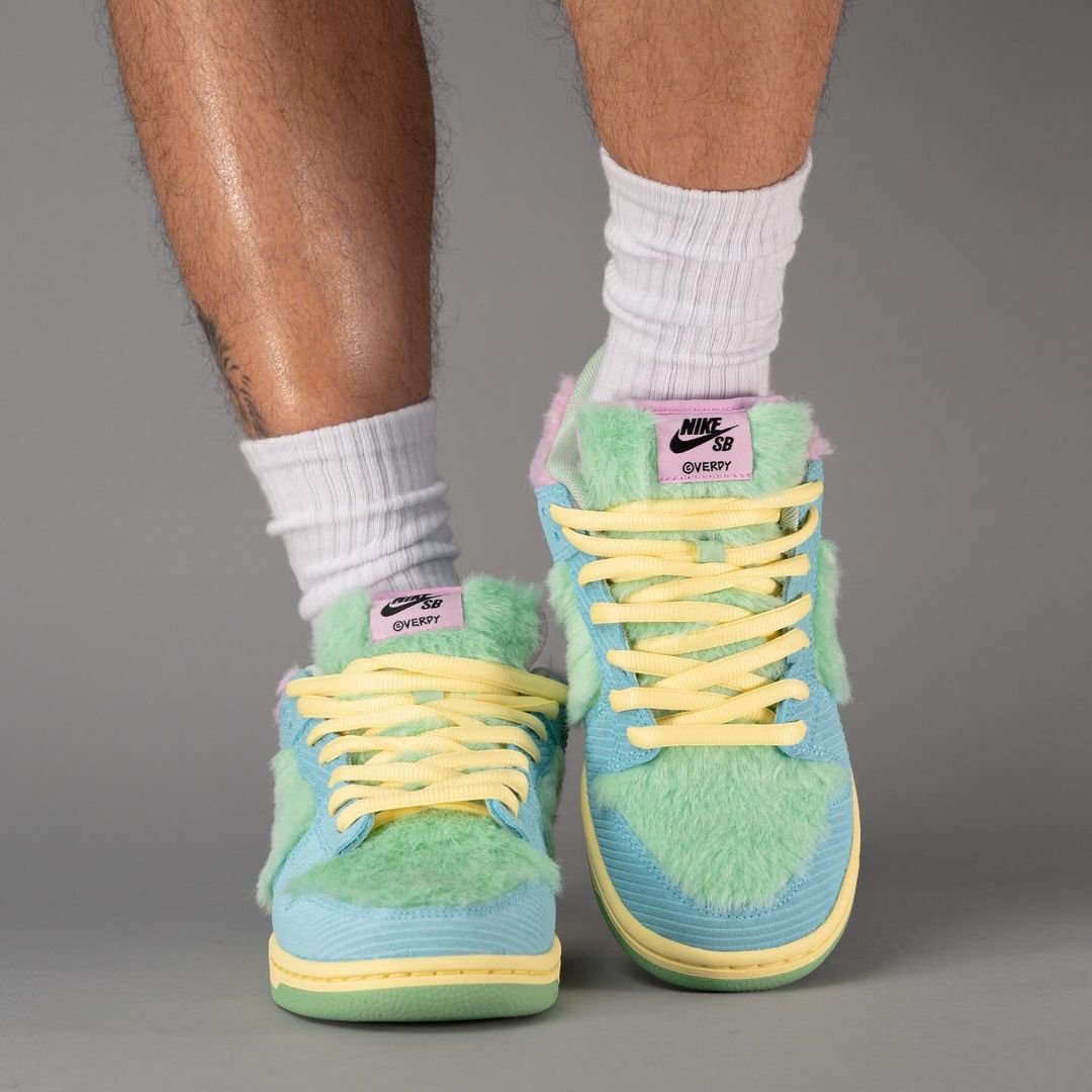 【国内 2024年 9/20 発売】VERDY × NIKE SB DUNK LOW “Visty” (ヴェルディ ナイキ SB ダンク ロー “ヴィスティ”) [FN6040-400]