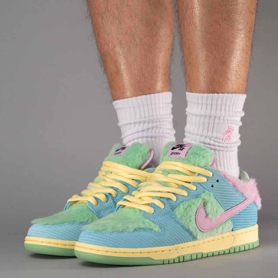 【2024年 夏 発売予定】VERDY × NIKE SB DUNK LOW “Visty” (ヴェルディ ナイキ SB ダンク ロー “ヴィスティ”) [FN6040-400]