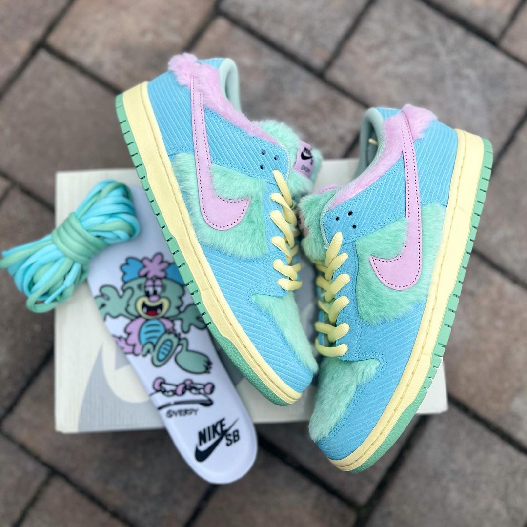 【2024年 夏 発売予定】VERDY × NIKE SB DUNK LOW “Visty” (ヴェルディ ナイキ SB ダンク ロー “ヴィスティ”) [FN6040-400]