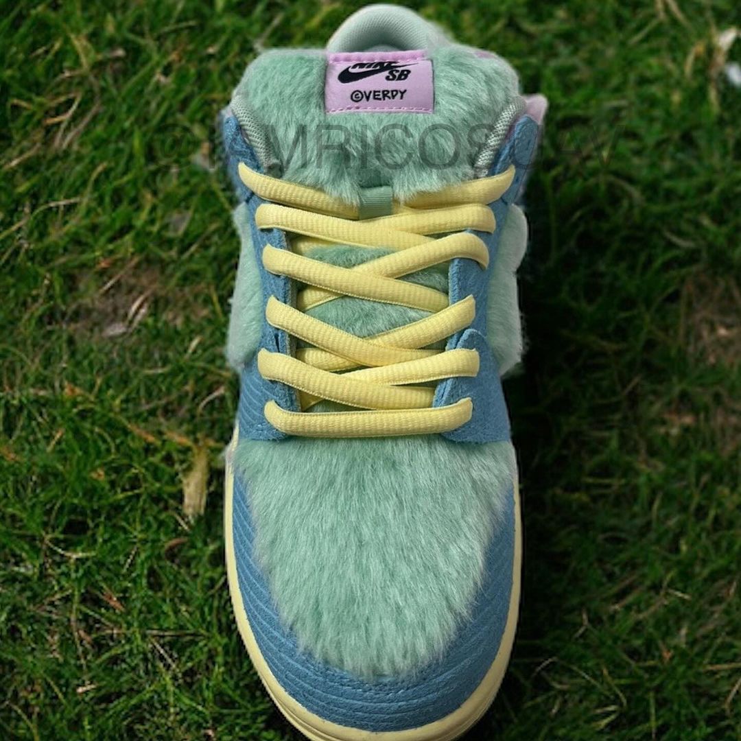 【国内 2024年 9/20 発売】VERDY × NIKE SB DUNK LOW “Visty” (ヴェルディ ナイキ SB ダンク ロー “ヴィスティ”) [FN6040-400]