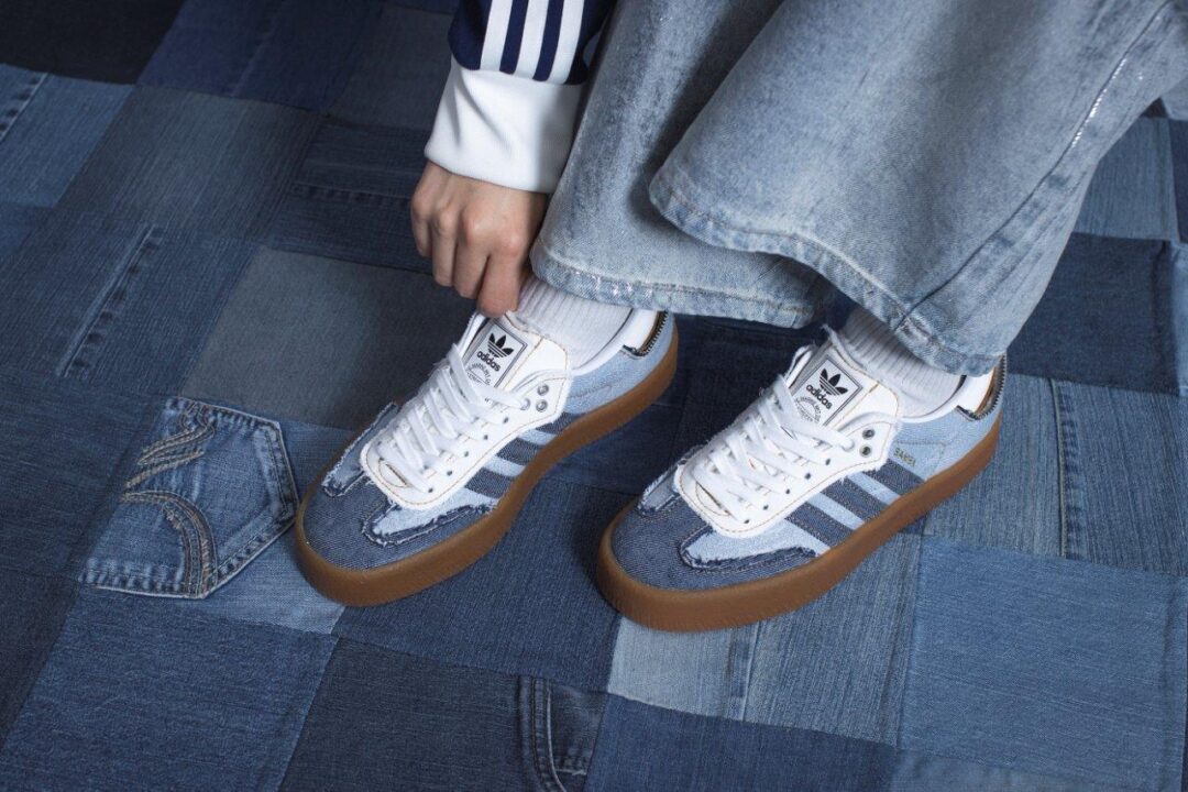 【2024年 4/13 発売】atmos × adidas Originals SAMBAE “Stacked Denim” (アトモス アディダス オリジナルス サンベイ “スタックドデニム”) [II0001]