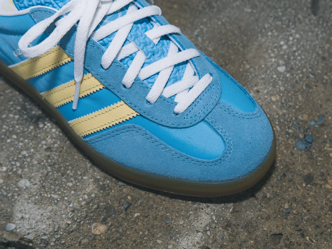 【2024年 3/28 発売】adidas Originals GAZELLE INDOOR “Blue Burst Yellow” (アディダス オリジナルス ガゼル インドア “ブルーバースとイエロー”) [IE2960]