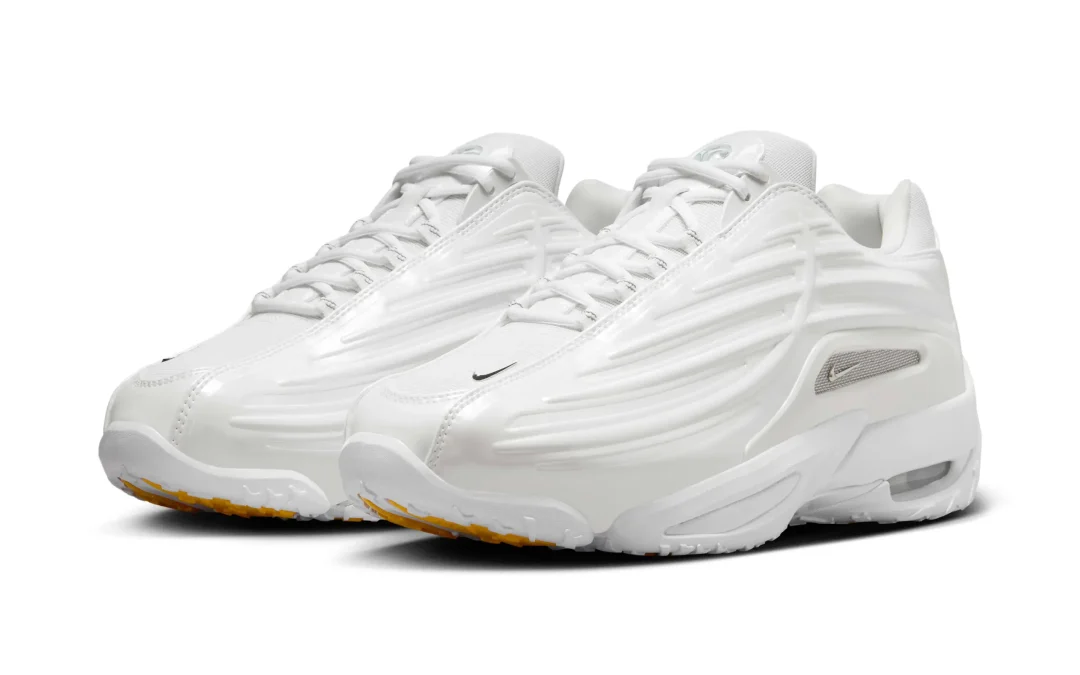 【2024年 5/9 発売】NOCTA × NIKE AIR ZOOM DRIVE HOT STEP 2 “White/Chrome” (ノクタ ナイキ エア ズーム ドライブ ホット ステップ 2 “ホワイト/クローム”) [DZ7293-100]