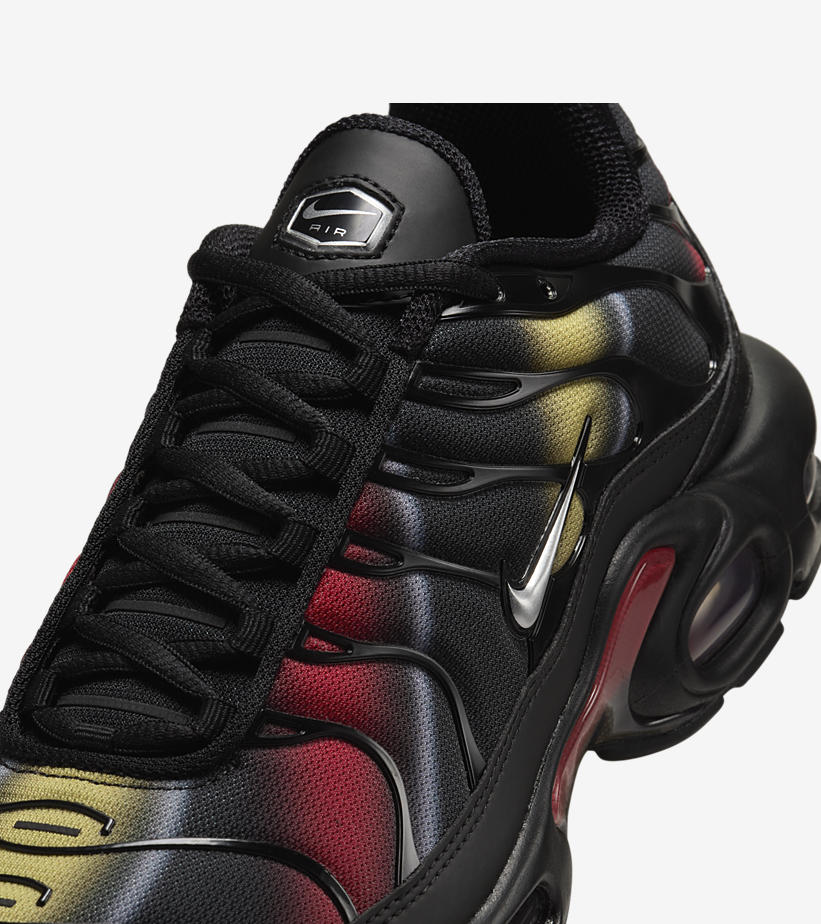 【2024年 5/1 発売】ナイキ エア マックス プラス “サターンレッド/サルサレッド” (NIKE AIR MAX PLUS “Saturn Gold/Salsa Red”) [HF9989-001]