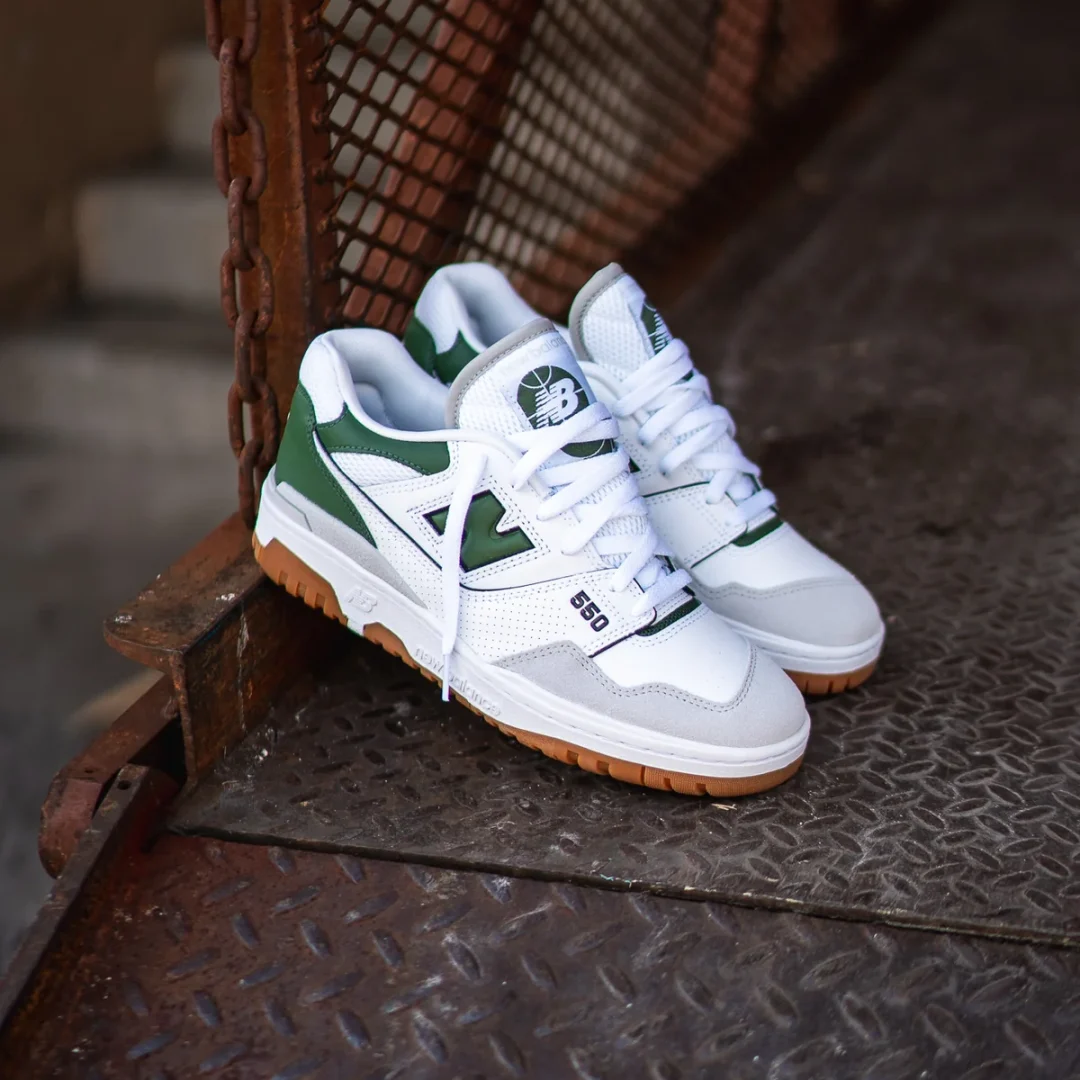 【2024年 4/5 発売】New Balance BB550 ESB “WHITE/PINE GREEN” (ニューバランス) [BB550ESB]