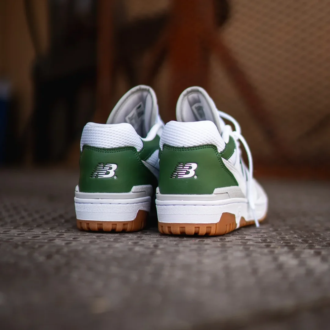 【2024年 4/5 発売】New Balance BB550 ESB “WHITE/PINE GREEN” (ニューバランス) [BB550ESB]