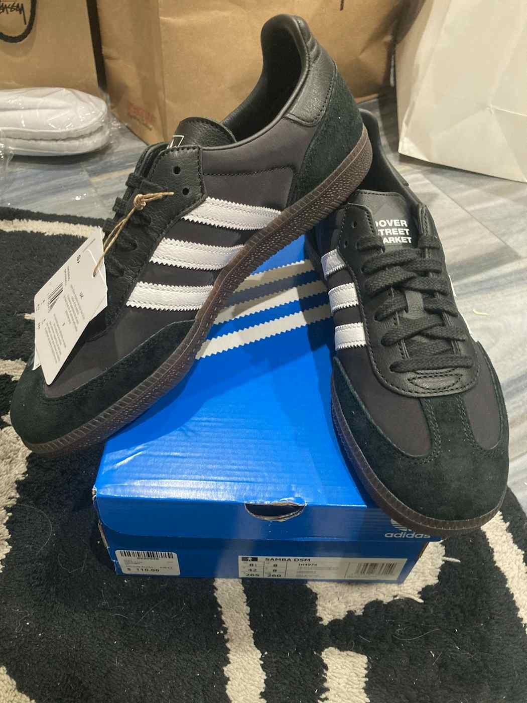 【国内 2024年 5/16 発売】DOVER STREET MARKET × adidas Originals SAMBA “Core Black/Footwear White” (ドーバーストリートマーケット アディダス オリジナルス サンバ “ブラック/ホワイト”) [IH4979]