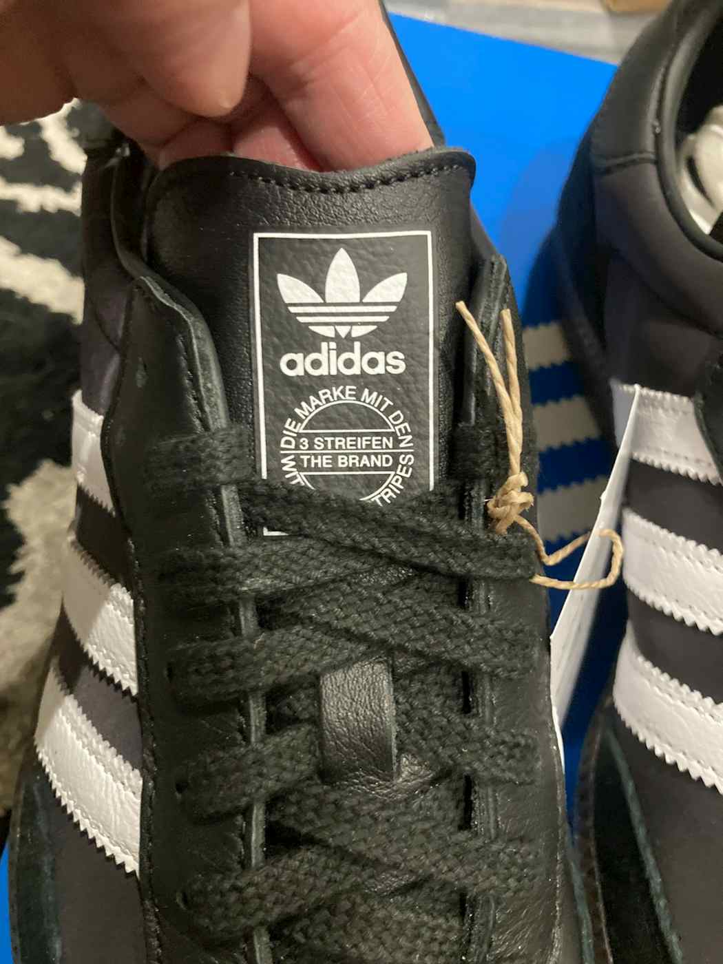 【国内 2024年 5/16 発売】DOVER STREET MARKET × adidas Originals SAMBA “Core Black/Footwear White” (ドーバーストリートマーケット アディダス オリジナルス サンバ “ブラック/ホワイト”) [IH4979]