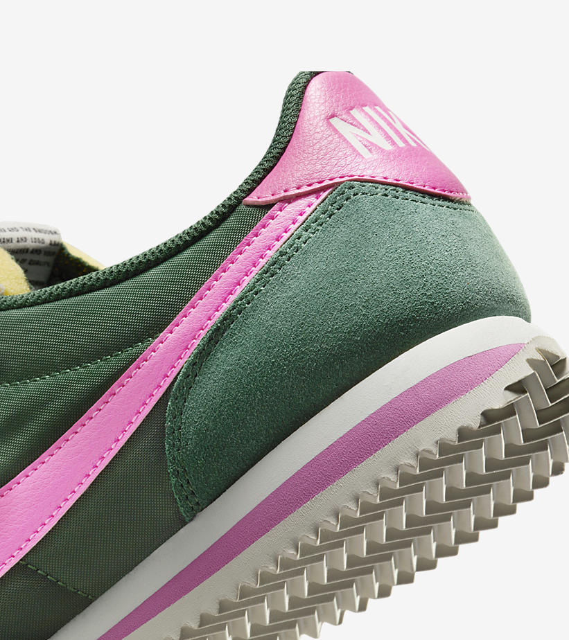 【2024年 7/1 発売予定】ナイキ コルテッツ TXT “ファー/ピンクシクル” (NIKE CORTEZ TXT “Fir/Pinksicle”) [HF9994-300]