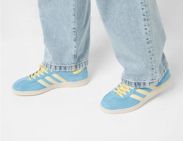 【国内発売】アディダス オリジナルス ハンドボール スペツィアル “セミブルーバースト” (adidas Originals HANDBALL SPEZIAL “Semi Blue Burst”) [IG6276]