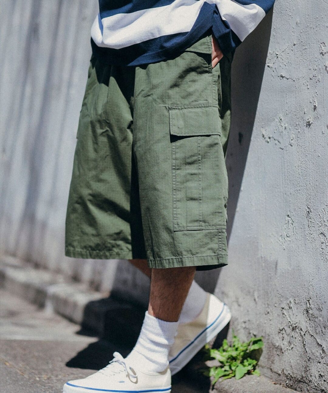 【2024年 6月上旬 発売】BEAMS / ビッグ 6ポケット カーゴ ショーツ (ビームス Big 6 Pocket Cargo Shorts)