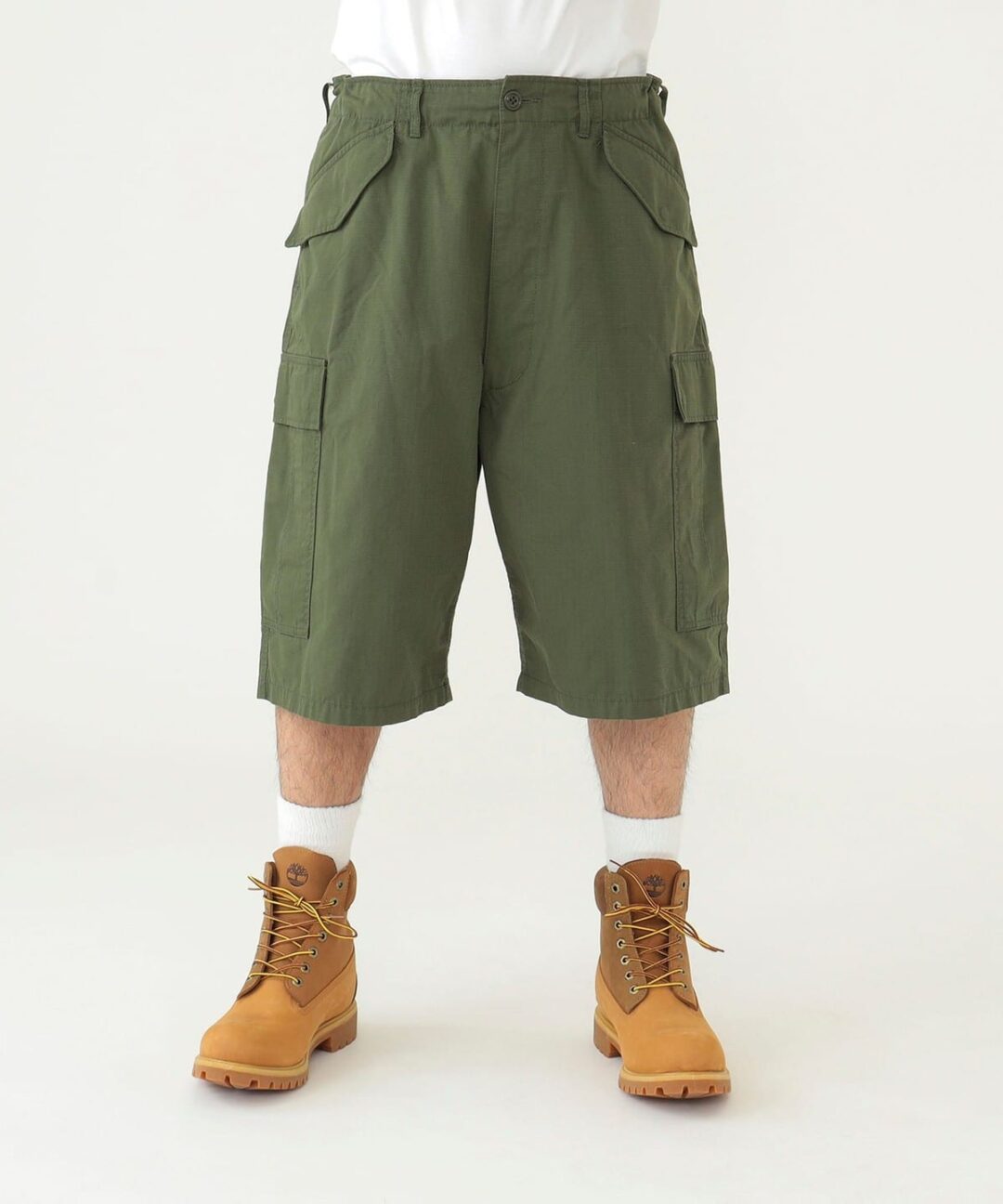 【2024年 6月上旬 発売】BEAMS / ビッグ 6ポケット カーゴ ショーツ (ビームス Big 6 Pocket Cargo Shorts)