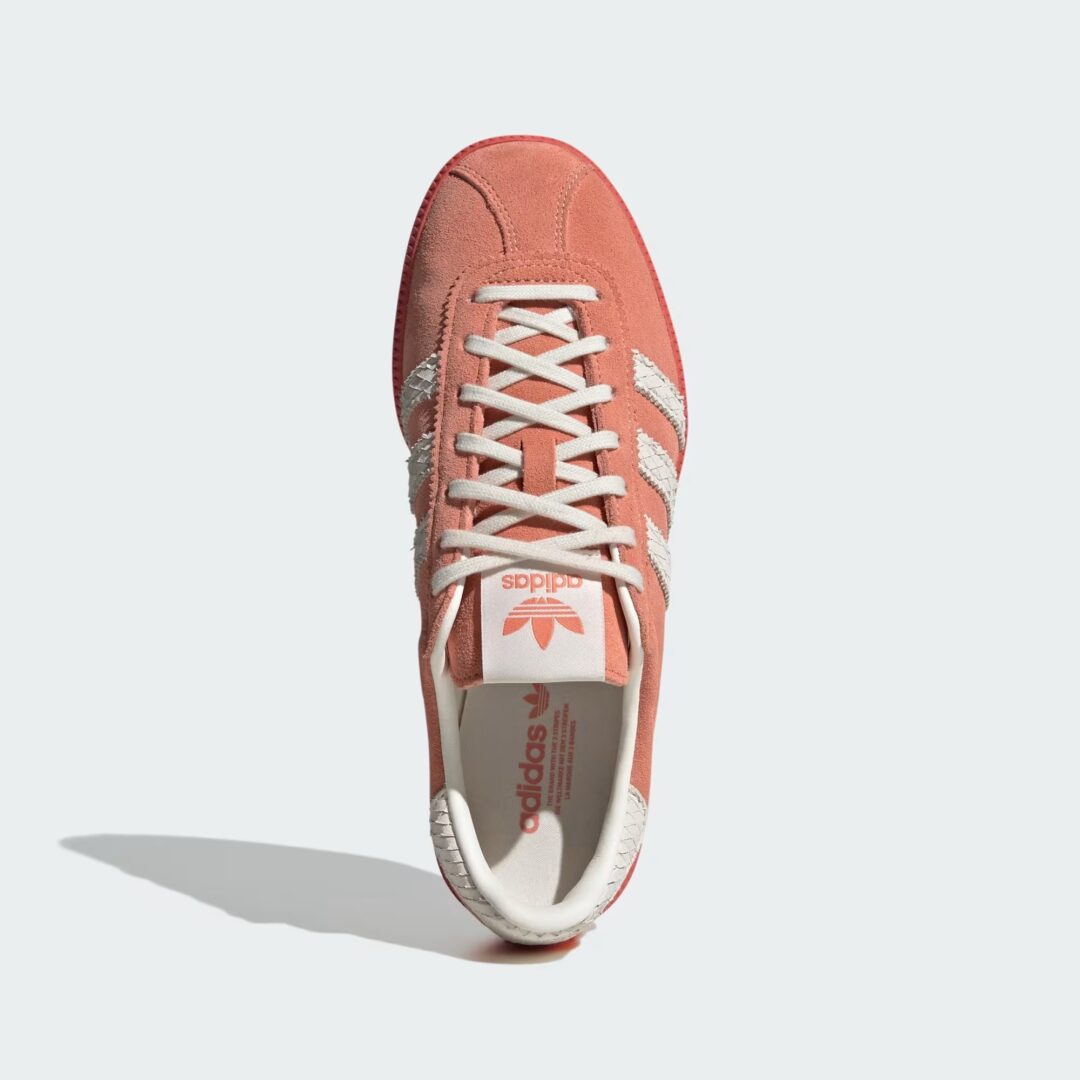 【2024年 4/10 発売】adidas Originals BERMUDA “Wonder Clay/Preloved Scarlet” (アディダス オリジナルス バミューダ “ワンダークレイ/プリラブドスカーレット”) [IF6559]