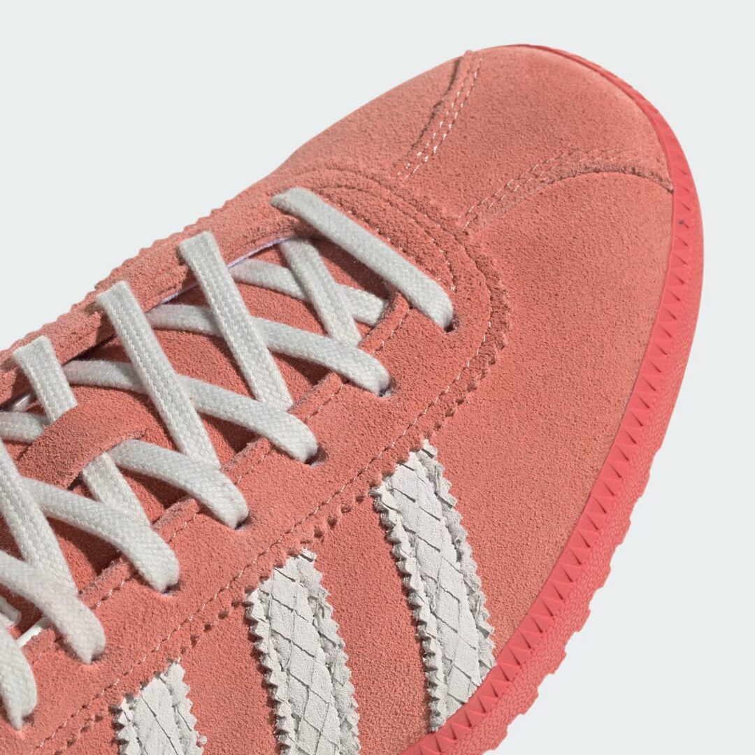 【2024年 4/10 発売】adidas Originals BERMUDA “Wonder Clay/Preloved Scarlet” (アディダス オリジナルス バミューダ “ワンダークレイ/プリラブドスカーレット”) [IF6559]