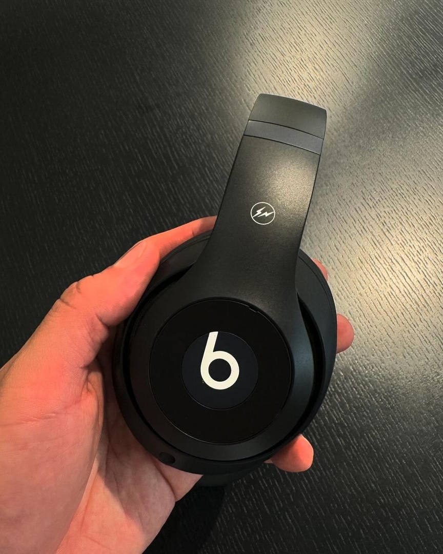 FRAGMENT × Beats by Dre 最新コラボ ワイヤレスヘッドホンが発売か？ (フラグメント 藤原ヒロシ ビーツバイドクタードレー)