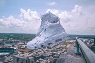 【2024年 4/12 復刻予定】ナイキ エア モア アップテンポ “トリプル ホワイト” (NIKE AIR MORE UPTEMPO “Triple White”) [921948-100]