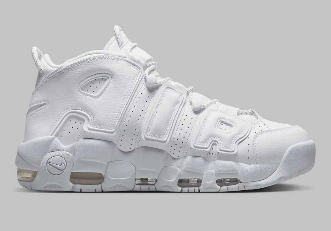 【2024年 4/12 復刻予定】ナイキ エア モア アップテンポ “トリプル ホワイト” (NIKE AIR MORE UPTEMPO “Triple White”) [921948-100]