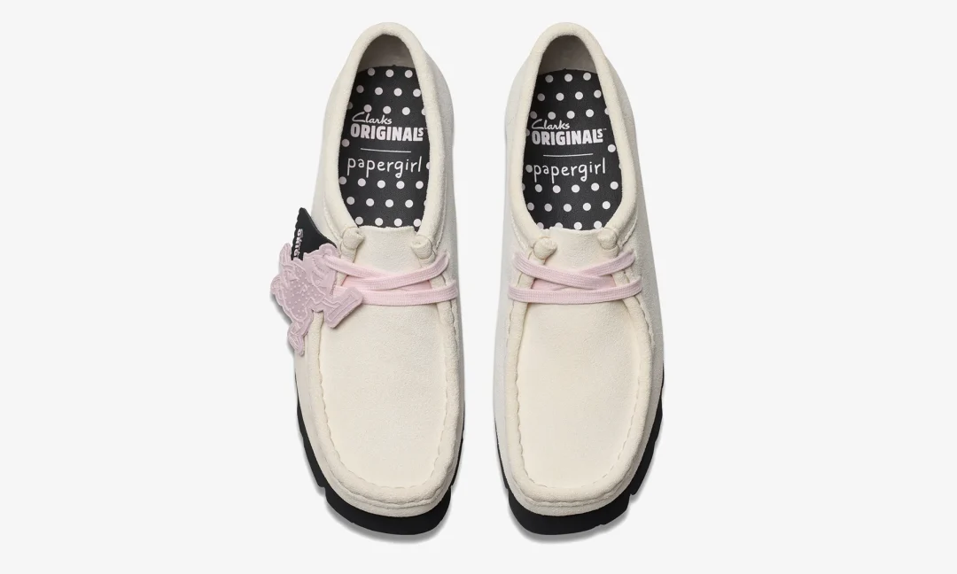 【2024年 4/25 発売】paperboy × Clarks ORIGINALS Wallabee “White” (ペーパーボーイ クラークス ワラビー)