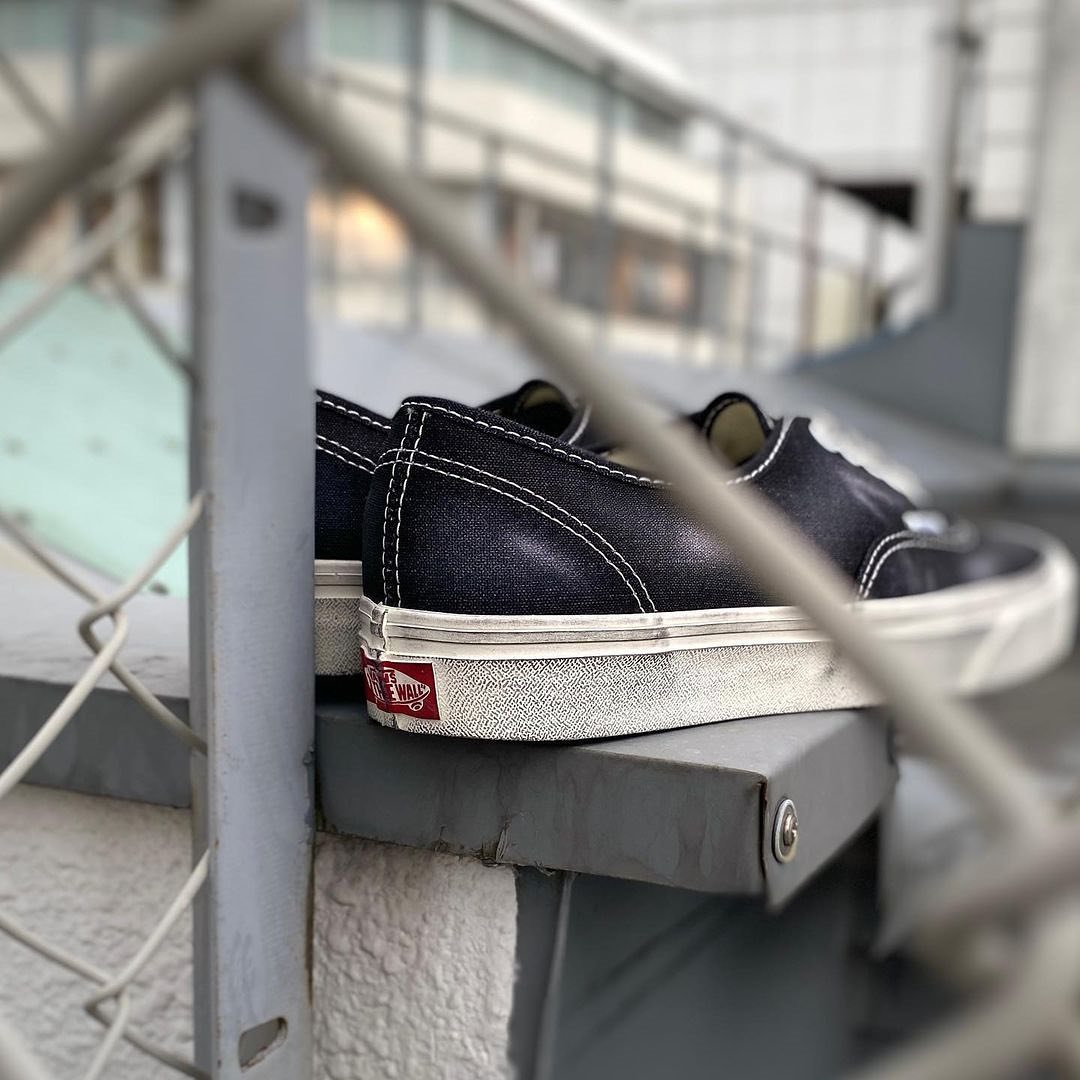 【発売中】VANS AUTHENTIC “WAVE WASHED BLACK/WAVE WASHED BLUE” (バンズ オーセンティック “ウェーブウォッシュ/ブルー/ブラック”)