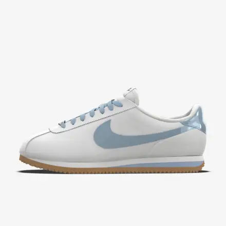 【NIKE BY YOU】LAらしいカラーとグラフィックからインスピレーションを得たカラーが選択可能！ナイキ コルテッツ (NIKE CORTEZ) [FV9523-900]