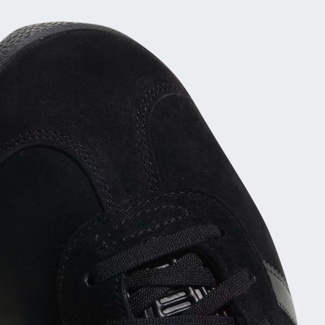 【2024年 4/4 発売】adidas GAZELLE SPZL/SPEZIAL “Triple Black” (アディダス ガゼル スペツィアル “トリプルブラック”) [IG8939]