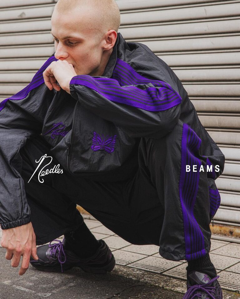 NEEDLES × BEAMS 別注 サッカーウエアからインスピレーションを得た 