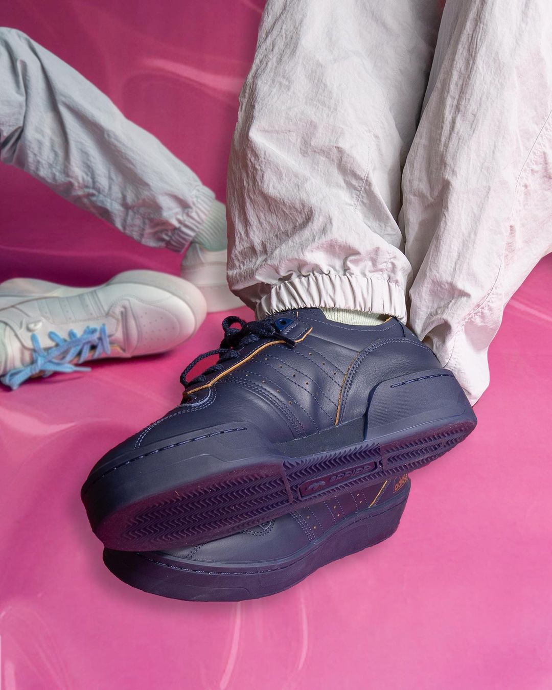 【海外発売】adidas Originals RIVALRY SUMMER LOW “Ivory/Night Indigo” (アディダス オリジナルス ライバルリー サマー ロー “アイボリー/ナイトインディゴ”) [ID2844/IF6281]