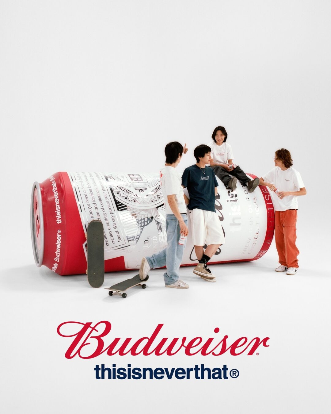 thisisneverthat × Budweiser コラボレーションが2024年 4/26 発売 (ディスイズネバーザット バドワイザー)