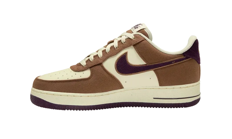 【2024年 発売予定】ナイキ エア フォース 1 07 ロー “ライトブリティッシュタン/バーガンディクラッシュ” (NIKE AIR FORCE 1 07 LOW “Light British Tan/Burgundy Crush”) [FQ8713-200]