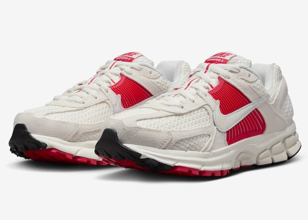 【2024年 発売予定】ナイキ ズーム ボメロ 5 “セイル/サイレンレッド” (NIKE ZOOM VOMERO 5 “Sail/Siren Red”) [HF5072-133]