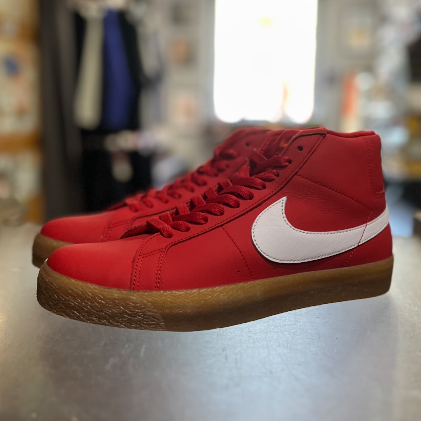 【海外発売】NIKE SB “Orange Label” ZOOM BLAZER MID ISO “University Red/White/Gum” (ナイキ エスビー “オレンジレーベル” ズーム ブレーザー ミッド “ユニバーシティレッド/ホワイト/ガム”) [FJ1680-600]